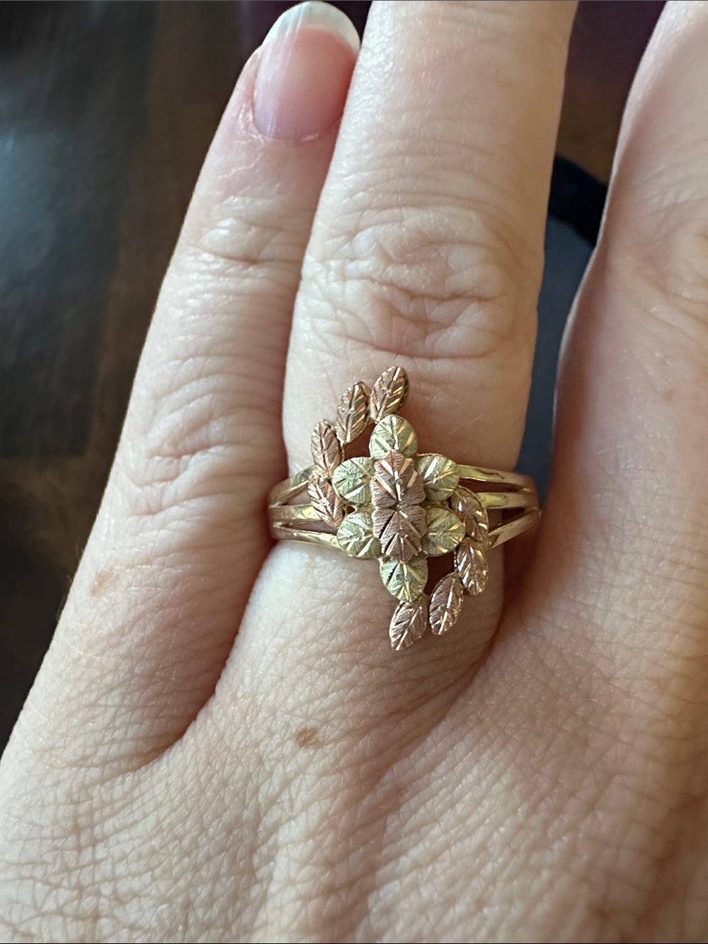 Tri-Tone Floral Leaf Ring - 10k Gold and Rose Gold